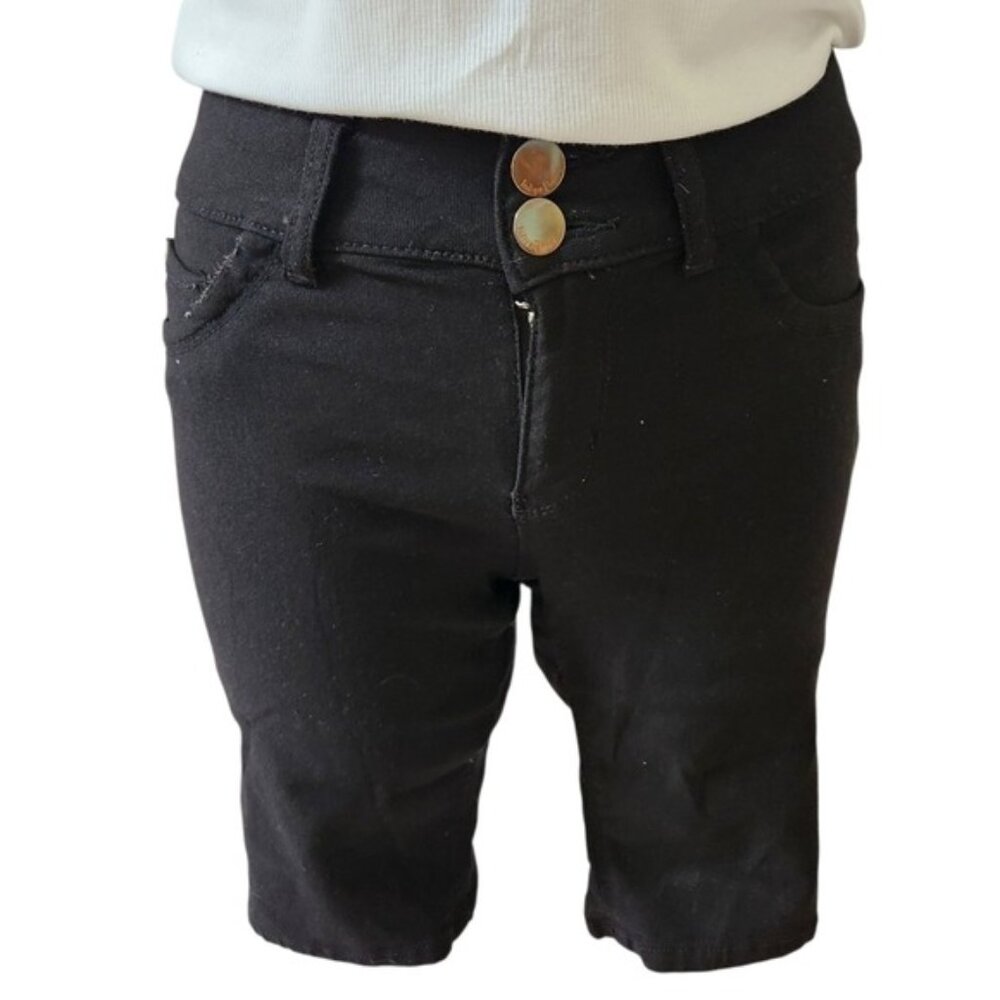 Indigo poppy Black Short Size 6P